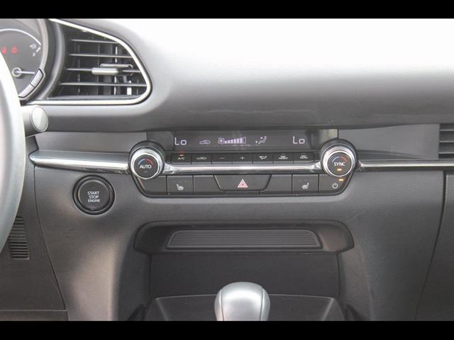 2025 Mazda CX-30 Preferred - Photo 29