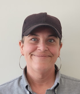 Staff member Carice Robert from 8df00864b90c