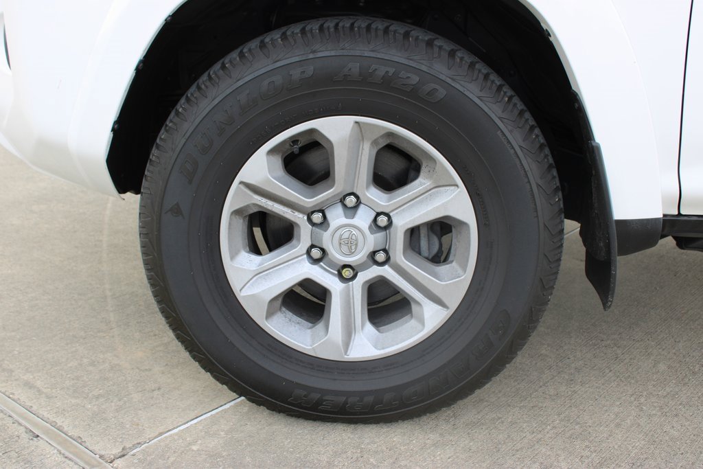 2023 Toyota 4Runner SR5 Premium photo 2