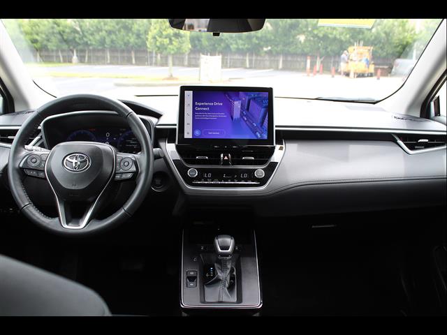 2026 Toyota Corolla Cross XLE - Photo 26