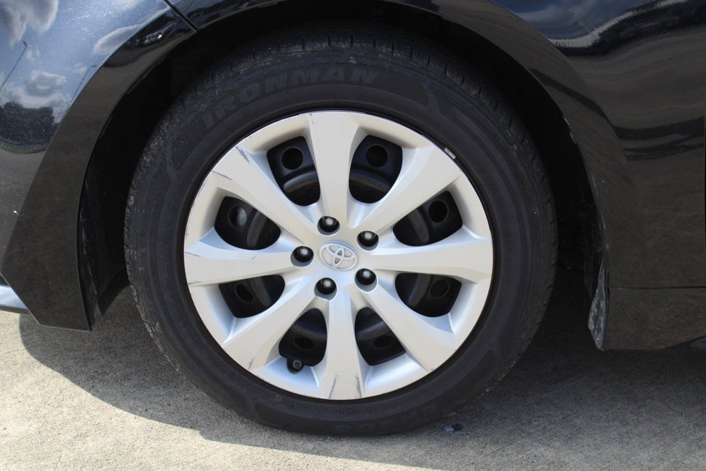 Used 2023 Toyota Corolla LE with VIN 5YFB4MDE3PP037439 for sale in Lafayette, LA