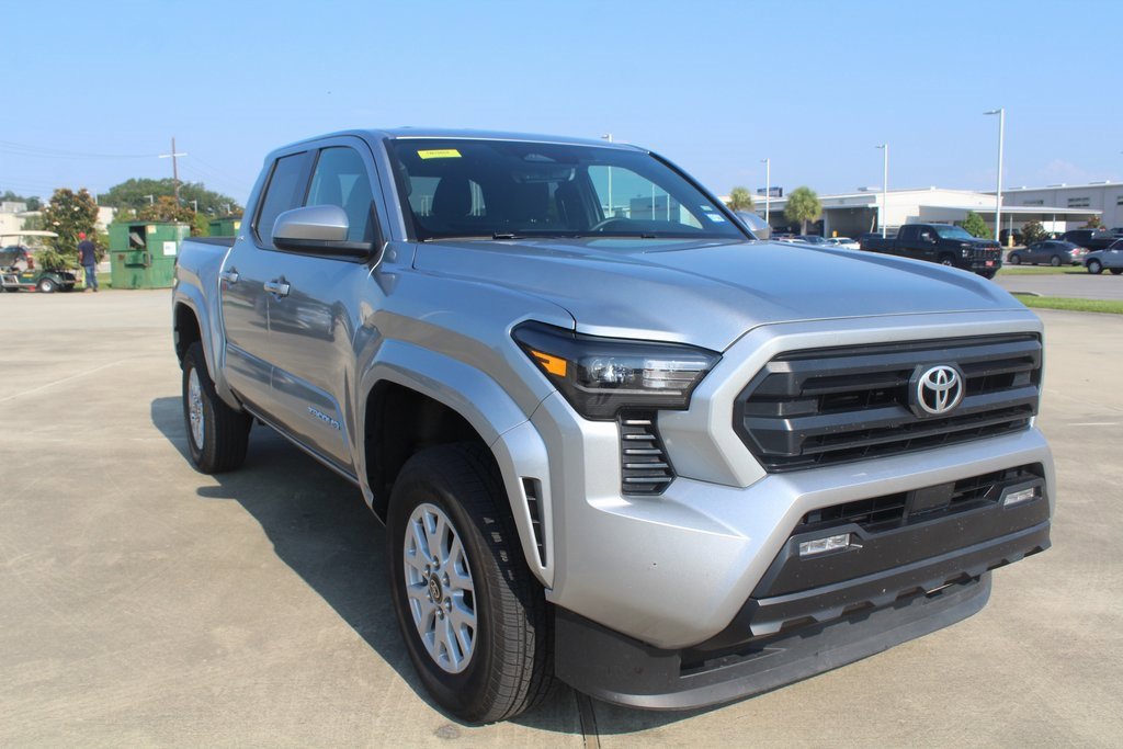 2024 Toyota Tacoma SR5 photo 4