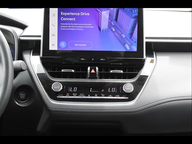 2026 Toyota Corolla Cross XLE - Photo 28