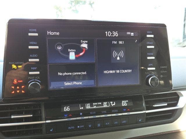 2023 Toyota Sienna XLE - Photo 25