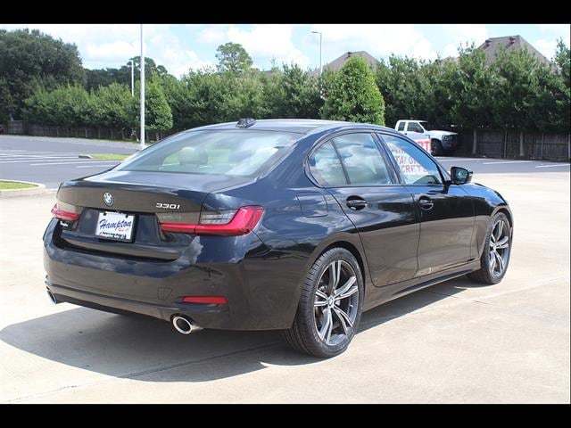 2023 BMW 3 Series 330i - Photo 6