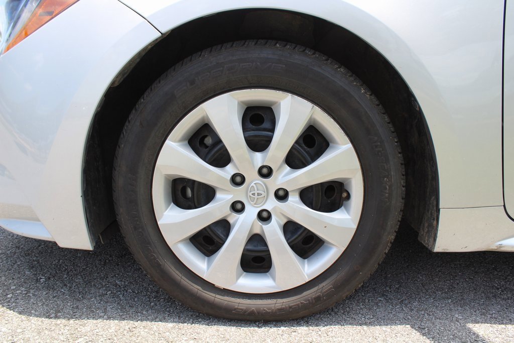 Used 2023 Toyota Corolla LE with VIN 5YFB4MDE4PP047638 for sale in Lafayette, LA