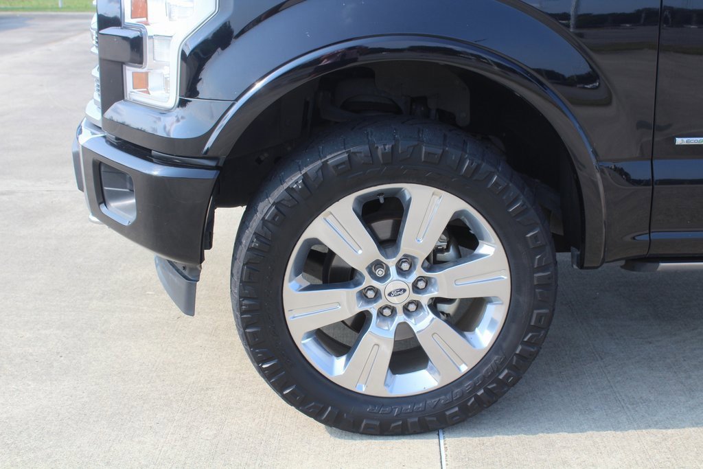 2017 Ford F-150 Limited photo 2