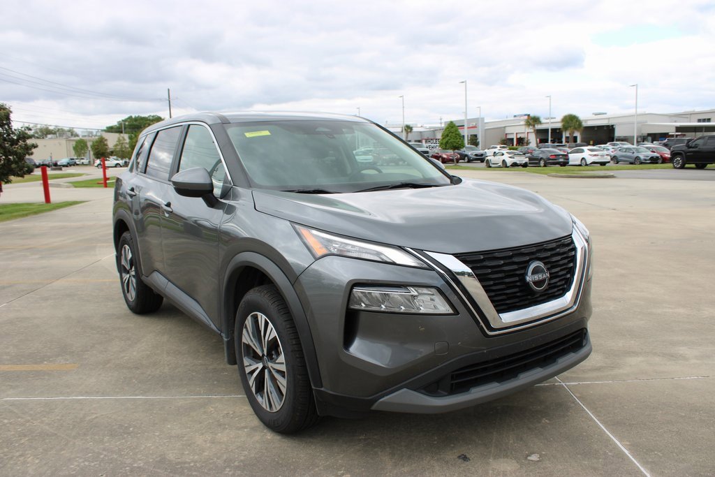 2023 Nissan Rogue SV photo 4