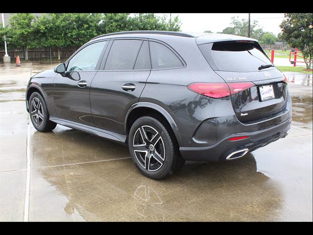 2024 Mercedes-Benz GLC GLC 300 - Photo 10