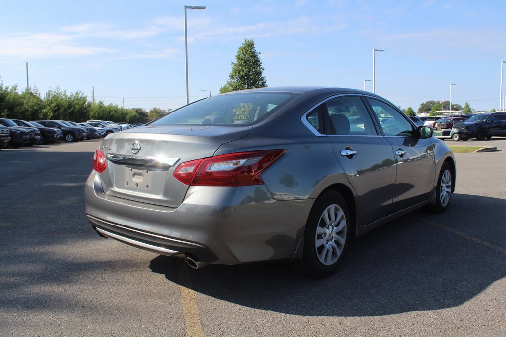 2018 Nissan Altima 2.5 S photo 4