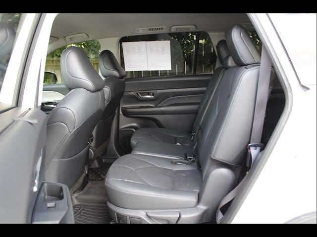 2024 Toyota Grand Highlander Limited - Photo 33