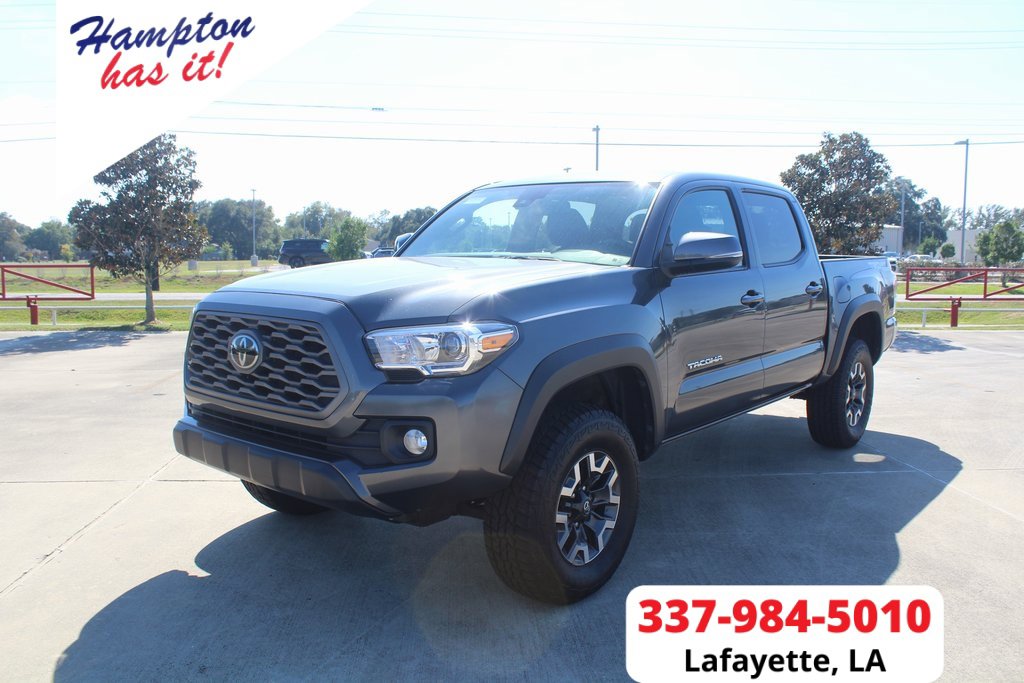 2023 Toyota Tacoma SR5's photo
