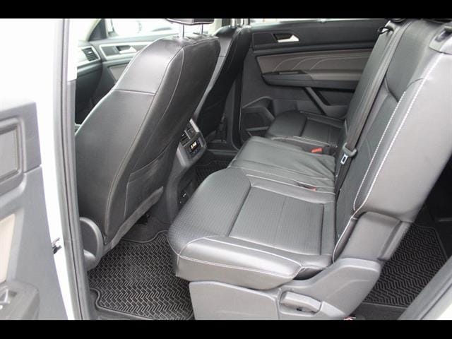 2022 Volkswagen Atlas SE w/Tech - Photo 33