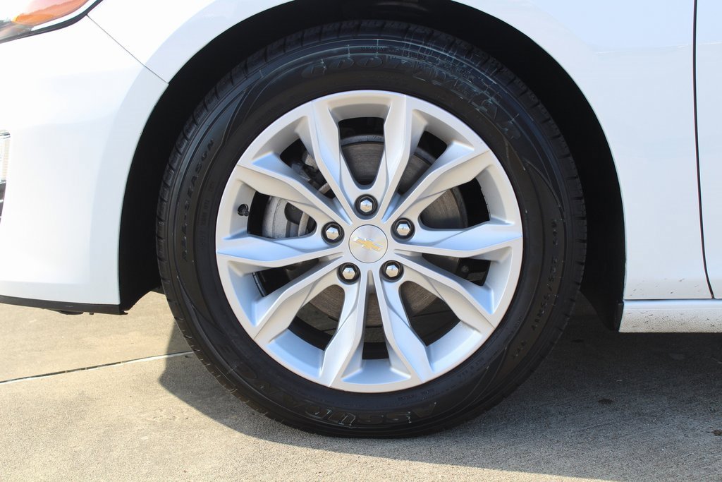 Used 2023 Chevrolet Malibu 1LT with VIN 1G1ZD5ST6PF166328 for sale in Lafayette, LA