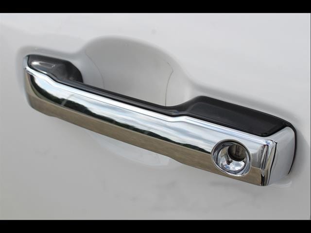 2025 Toyota Tundra Limited - Photo 12