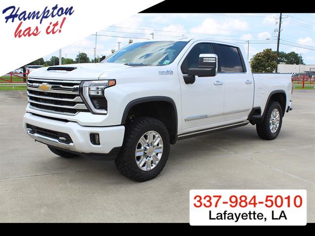 2025 Chevrolet Silverado HD High Country 4WD Crew Cab Standard Box's photo