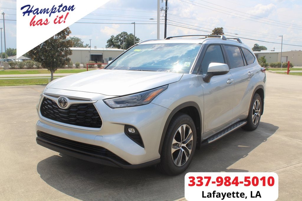 2025 Toyota Highlander Hybrid Sport Utility 