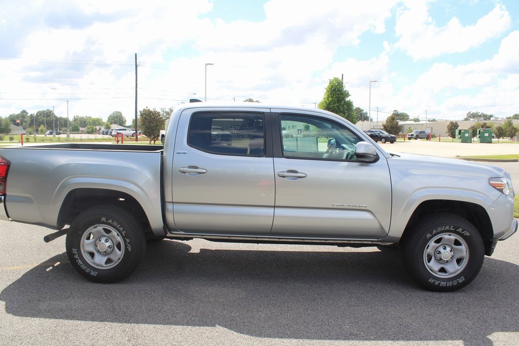 2023 Toyota Tacoma SR5 photo 4