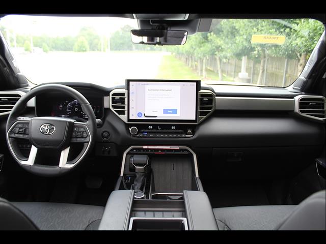 2025 Toyota Tundra Limited - Photo 28