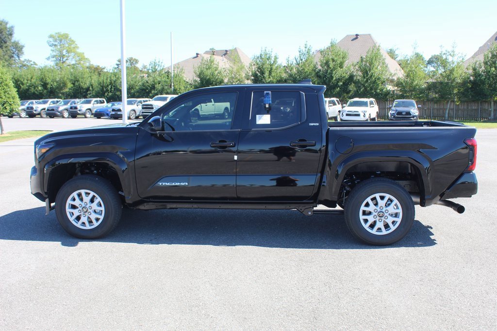 2025 Toyota Tacoma SR5 Double Cab photo 2