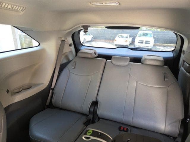 2023 Toyota Sienna XLE - Photo 20