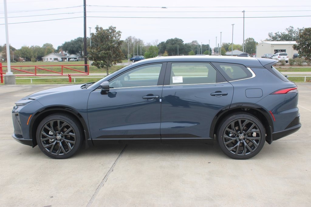 New 2025 Toyota Crown Signia Limited SUV