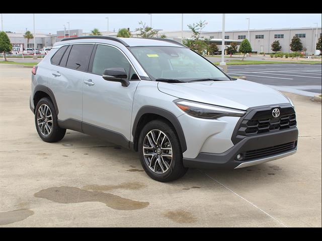 2026 Toyota Corolla Cross XLE - Photo 4