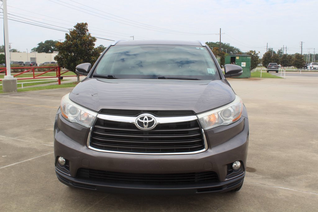 2015 Toyota Highlander XLE photo 3