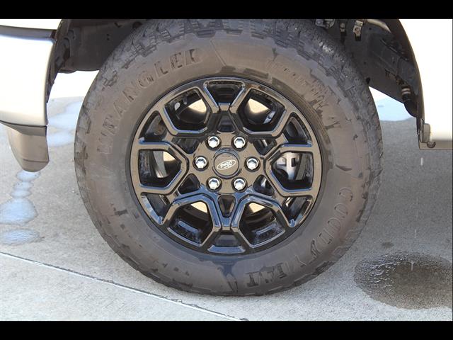 2024 Ford F-150 XLT - Photo 2