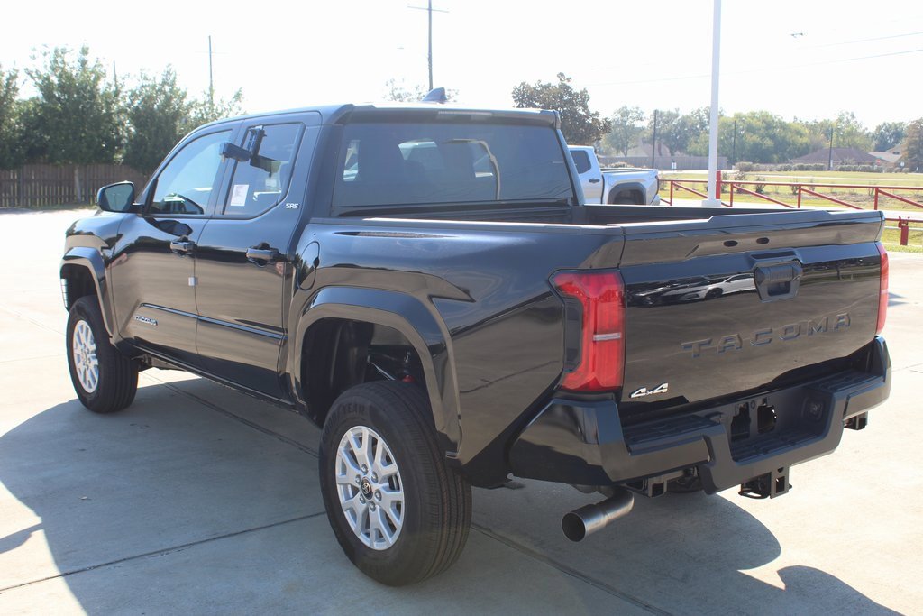 2025 Toyota Tacoma SR5 Double Cab photo 4