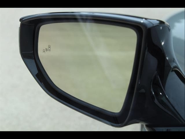 2024 Lexus IS 350 F SPORT - Photo 11