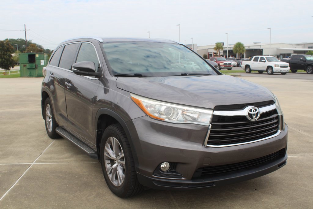 2015 Toyota Highlander XLE photo 4