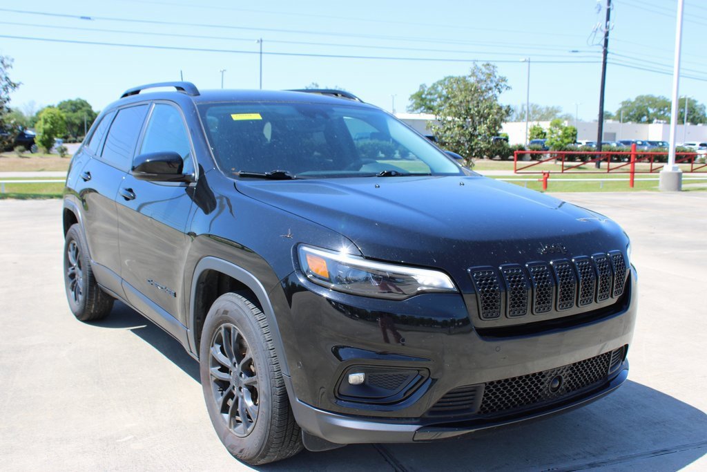 2023 Jeep Cherokee Altitude photo 4