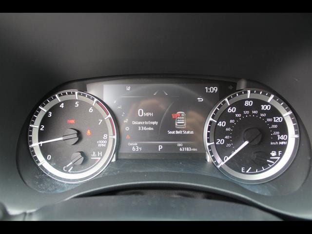 2023 Toyota Highlander L - Photo 22