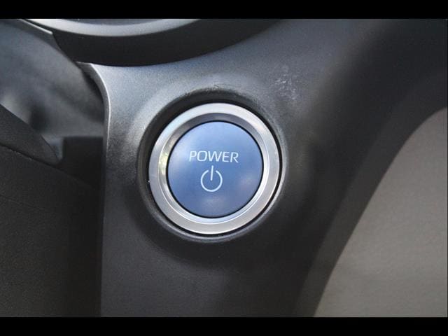 2023 Toyota Sienna XLE - Photo 25