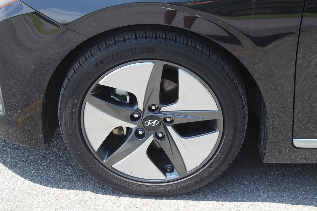 2021 Hyundai Ioniq Limited photo 2
