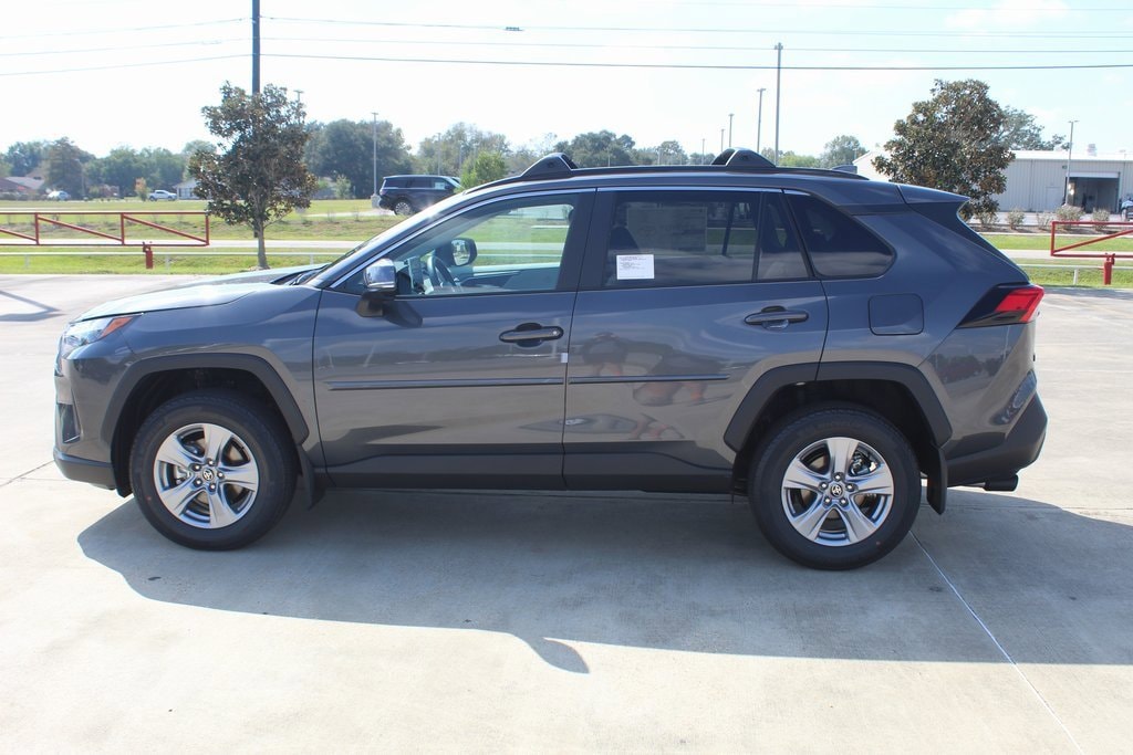 New 2025 Toyota RAV4 XLE SUV