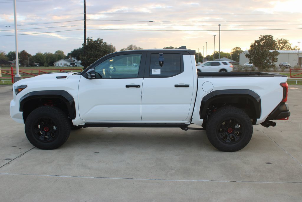 2026 Toyota Tacoma TRD Pro photo 3