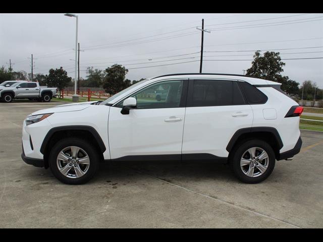 2023 Toyota RAV4 XLE - Photo 10