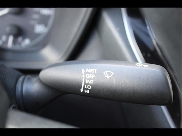 2025 Toyota Corolla LE - Photo 20