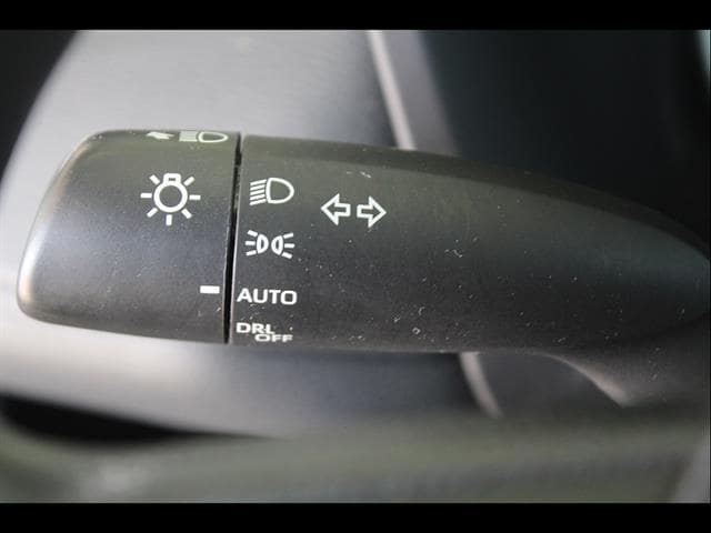 2024 Toyota RAV4 XLE - Photo 21