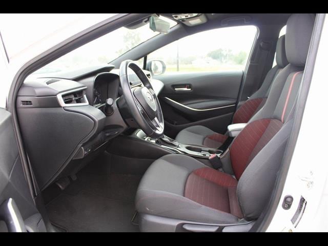 2024 Toyota Corolla SE - Photo 15