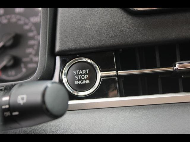 2024 Mitsubishi Outlander SE - Photo 22