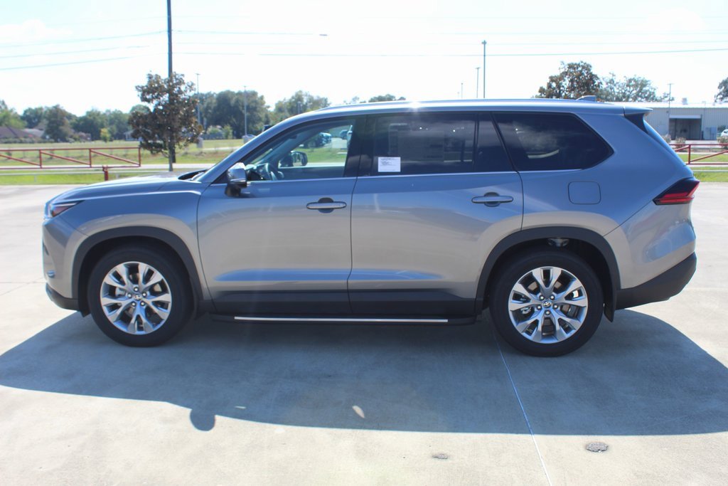 2026 Toyota Grand Highlander Limited photo 3