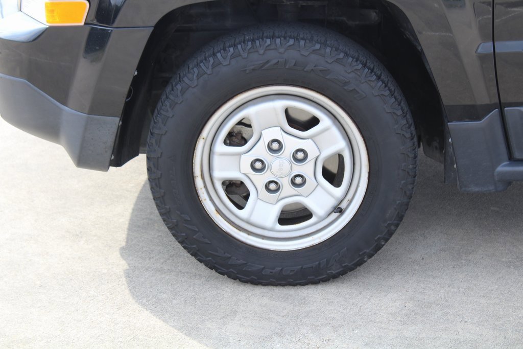 Used 2014 Jeep Patriot Sport with VIN 1C4NJPBA9ED750143 for sale in Lafayette, LA