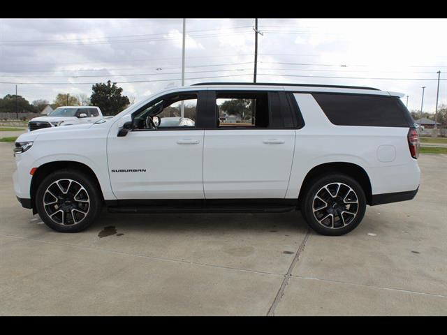 2021 Chevrolet Suburban RST - Photo 11