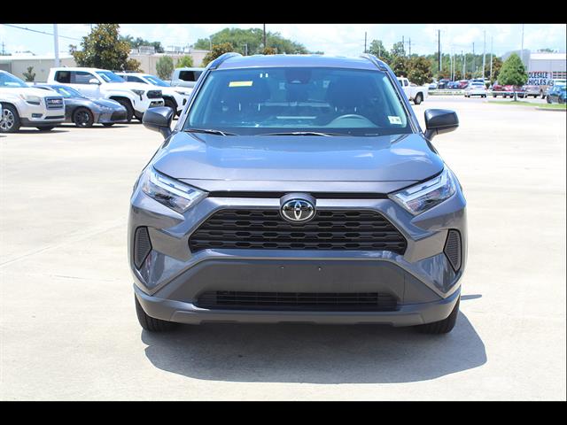 2025 Toyota RAV4 LE - Photo 3