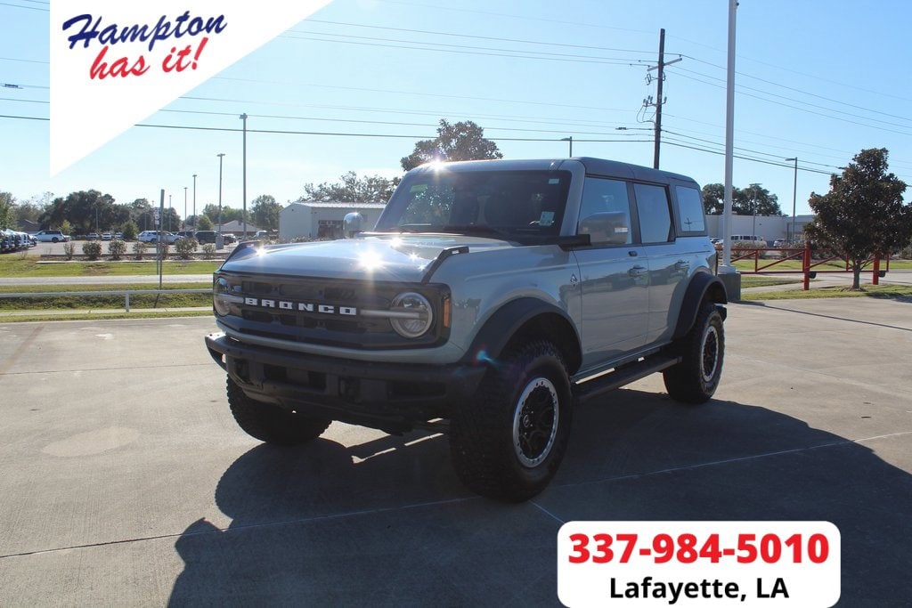 2021 Ford Bronco 4-Door Outer Banks's photo