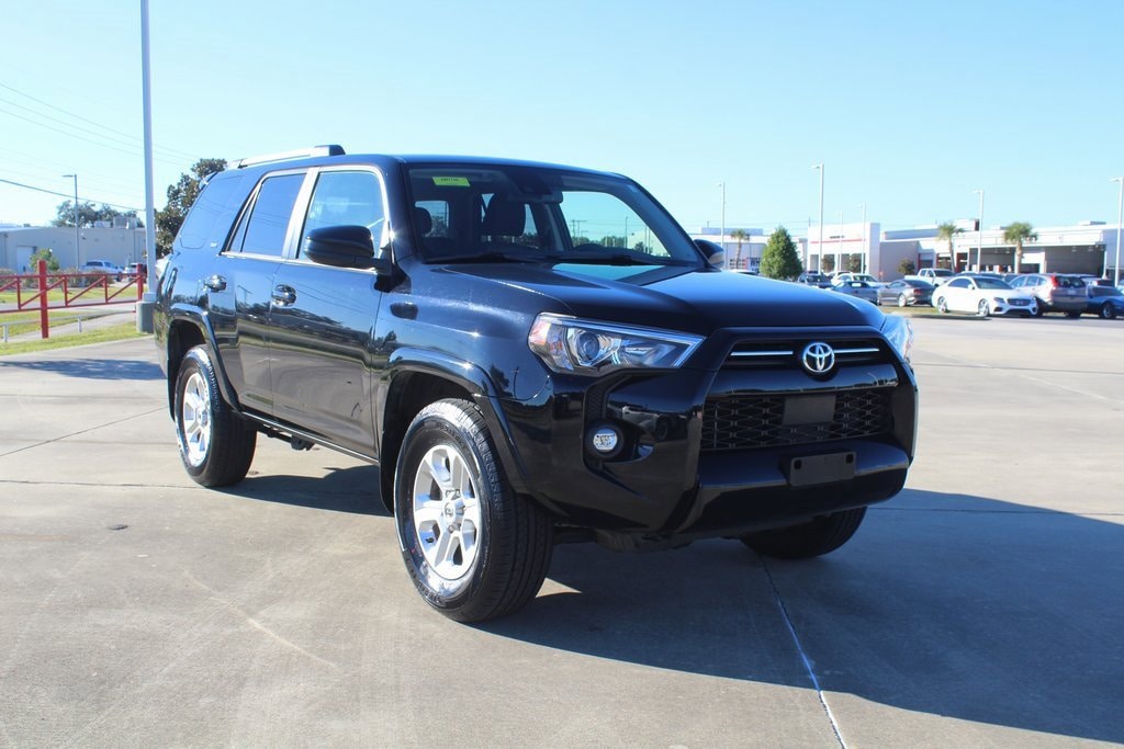 Used 2024 Toyota 4Runner SR5 Sport Utility
