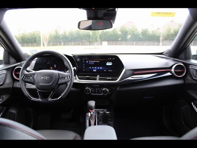 2025 Chevrolet Trax RS - Photo 25